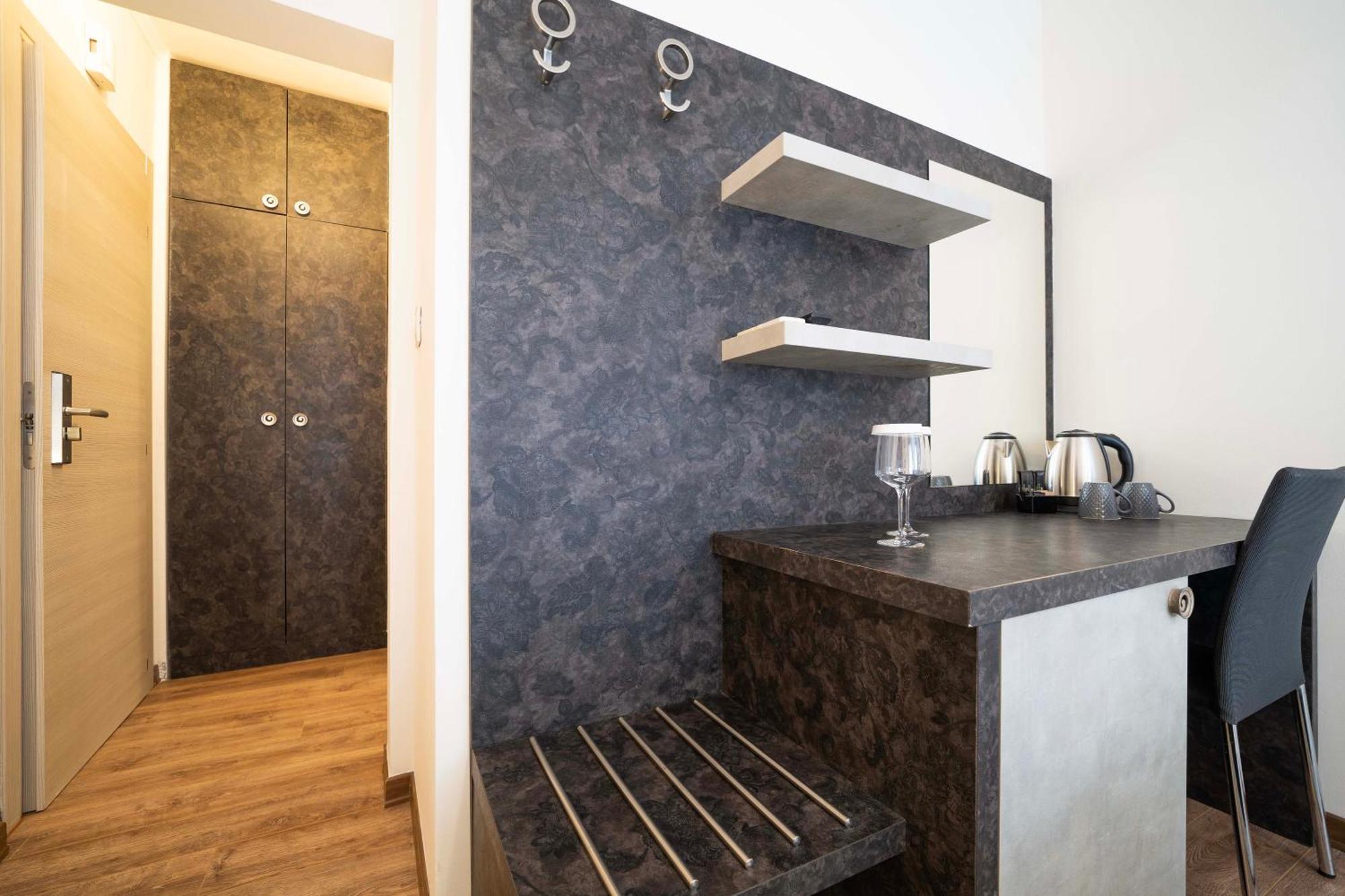 Momentum Hotel 4*